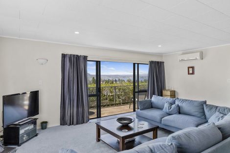 Photo of property in 126 Acacia Bay Road, Nukuhau, Taupo, 3330