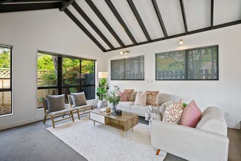 Photo of property in 18 Makora Road, Otaihanga, Paraparaumu, 5036