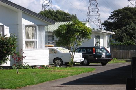 Photo of property in 1/52 Latham Avenue, Pakuranga, Auckland, 2010