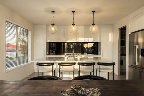 Photo of property in 76 Edgecumbe Road, Tauranga, 3110