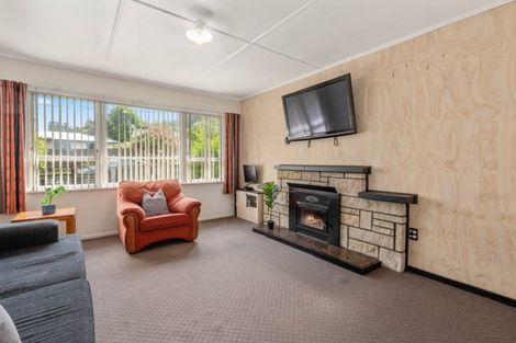 Photo of property in 4 Henry Street, Western Heights, Rotorua, 3015