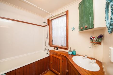 Photo of property in 36 Stewart Crescent, Hokowhitu, Palmerston North, 4410