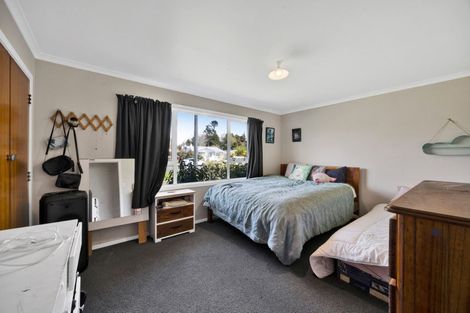 Photo of property in 12 Hamlet Street, Stratford, 4332