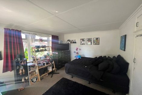 Photo of property in 25 Kings Drive, Levin, 5510