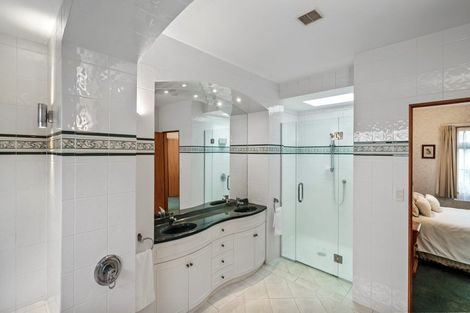 Photo of property in 2 Gordon Road, Mount Maunganui, 3116