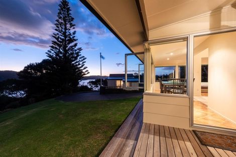 Photo of property in 25 Deeming Road, Okiato, Russell, 0272