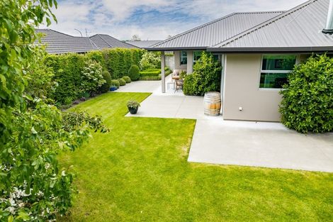 Photo of property in 28 De Castro Drive, Blenheim, 7201