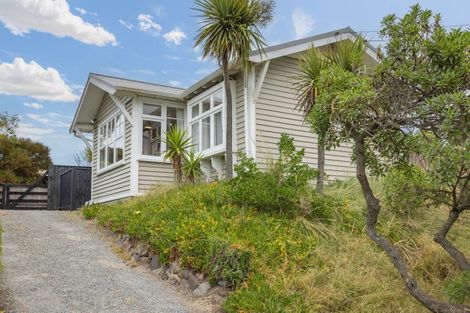 Photo of property in 17 Tovey Street, New Brighton, Christchurch, 8061