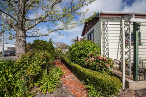 Photo of property in 36 Stewart Crescent, Hokowhitu, Palmerston North, 4410