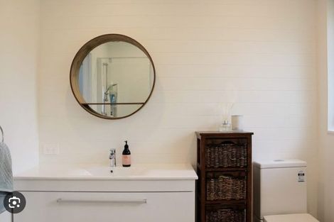 Photo of property in 99c Captain Scott Road, Glen Eden, Auckland, 0602