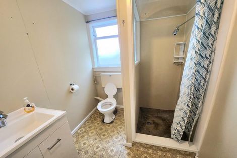 Photo of property in 16 Derwent Street, Oamaru North, Oamaru, 9400