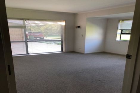 Photo of property in 42 Island View Road, Karaka, Papakura, 2580