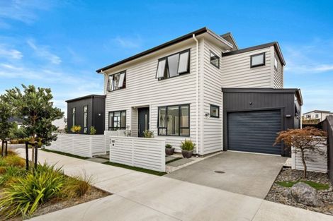Photo of property in 52 Kano Way, Hobsonville, Auckland, 0616