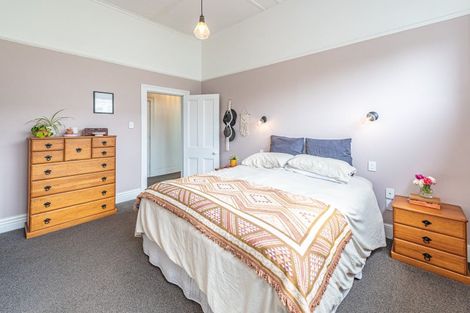 Photo of property in 92 Niblett Street, Whanganui, 4500