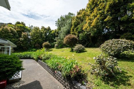 Photo of property in 18 Trig Road, West Harbour, Auckland, 0618