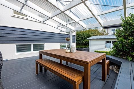 Photo of property in 125 Jickell Street, Hokowhitu, Palmerston North, 4410