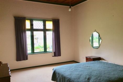 Photo of property in 6 Paraekaretu Street, Hunterville, 4730