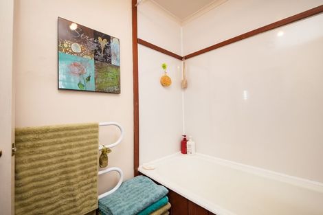 Photo of property in 36 Stewart Crescent, Hokowhitu, Palmerston North, 4410