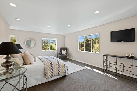 Photo of property in 391 Paremoremo Road, Paremoremo, Auckland, 0632