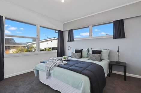 Photo of property in 6 Aotea Place, Chedworth, Hamilton, 3210