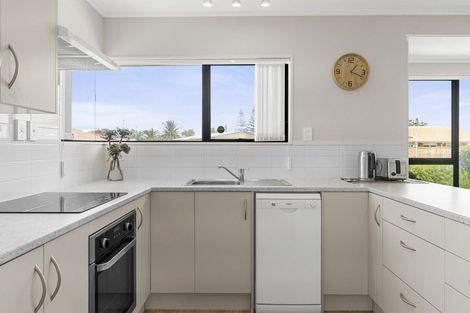 Photo of property in 65a Gloucester Road, Mount Maunganui, 3116