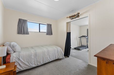 Photo of property in 6 Tudor Road, Pahiatua, 4910