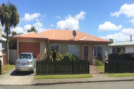 Photo of property in 1 Rimu Place, Taradale, Napier, 4112