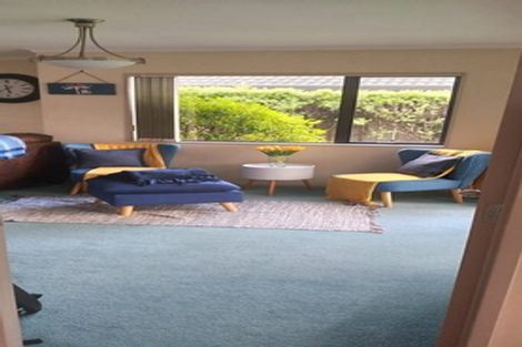 Photo of property in 15 Belcoo Crescent, East Tamaki, Auckland, 2013