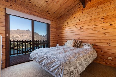 Photo of property in 11 Longwood Place, Queenstown, 9300