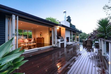 Photo of property in 54 Memorial Drive, Hamilton East, Hamilton, 3216