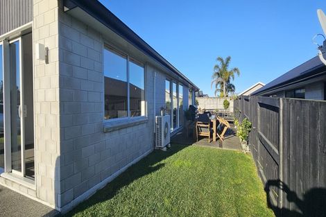 Photo of property in 73 Benmore Crescent, Pyes Pa, Tauranga, 3112
