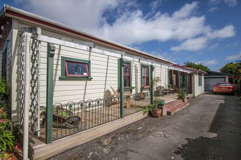 Photo of property in 36 Stewart Crescent, Hokowhitu, Palmerston North, 4410