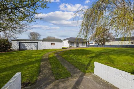 Photo of property in 443 Normanby Road, Okaiawa, Hawera, 4671