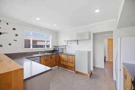 Photo of property in 22 Amberley Beach Road, Amberley, 7410