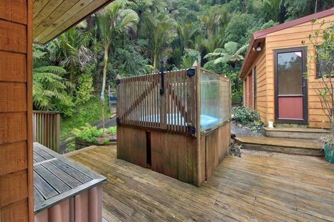 Photo of property in 1258 Huia Road, Huia, Auckland, 0604