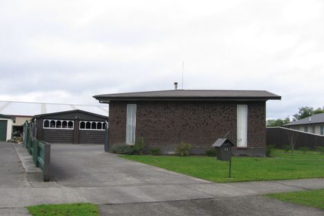 Photo of property in 42 Acacia Street, Kelvin Grove, Palmerston North, 4414