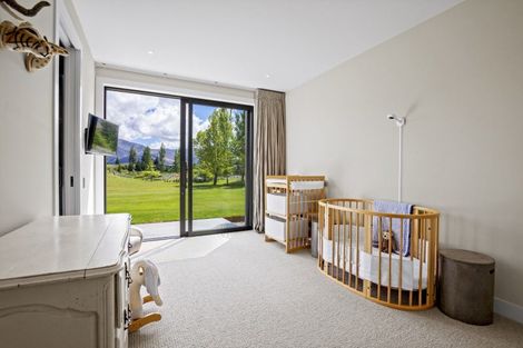 Photo of property in 7 Bendemeer Lane, Lake Hayes, Queenstown, 9371