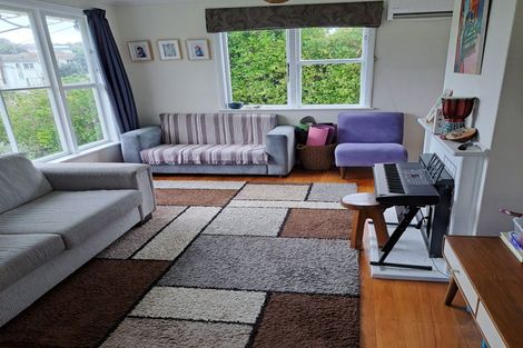 Photo of property in 96 Dimock Street, Titahi Bay, Porirua, 5022