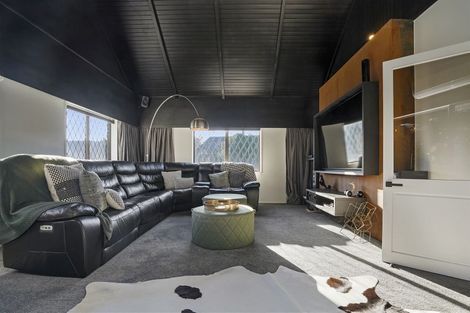 Photo of property in 66 Chedworth Avenue, Chedworth, Hamilton, 3210