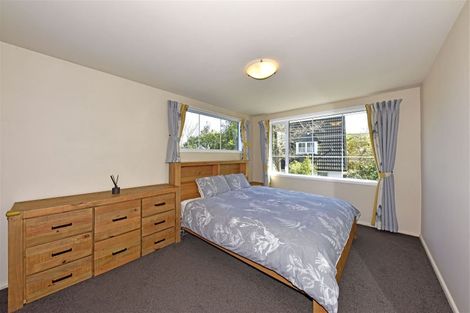 Photo of property in 10 Guinness Crescent, Ilam, Christchurch, 8041