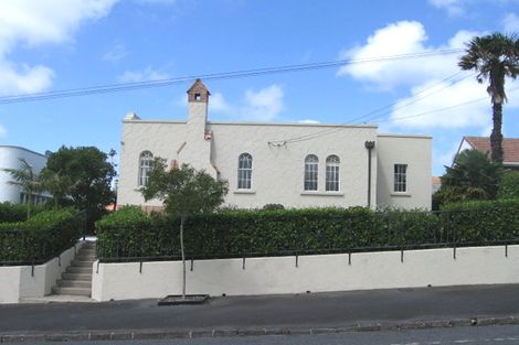 Photo of property in 9 Otahuri Crescent, Greenlane, Auckland, 1051