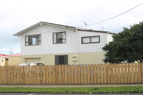 Photo of property in 104a Lowe Avenue, Thames, 3500