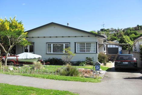 Photo of property in 8 Emano Street, Toi Toi, Nelson, 7010