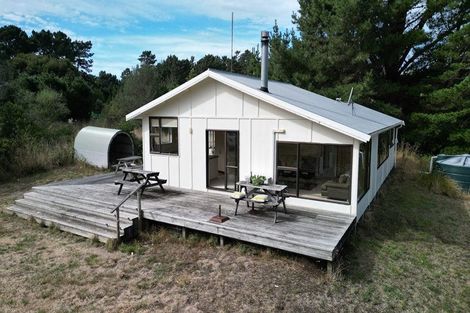 Photo of property in 106 Orui-riversdale Road, Riversdale Beach, Masterton, 5872