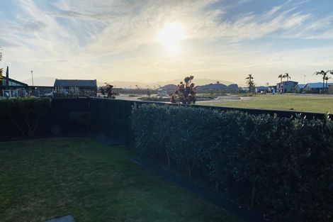 Photo of property in 120 The Boulevard, Papamoa Beach, Papamoa, 3118