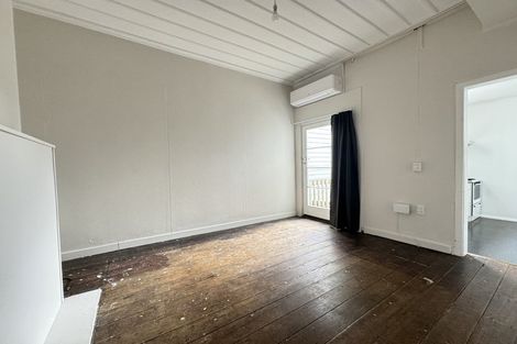 Photo of property in 89 Pirie Street, Mount Victoria, Wellington, 6011