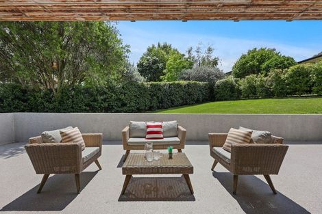 Photo of property in 16 Andrea Place, Sunnyhills, Auckland, 2010