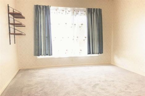 Photo of property in 1/36 Blacklock Avenue, Henderson, Auckland, 0612