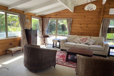 Photo of property in 28 Hope Avenue, Russell, 0202