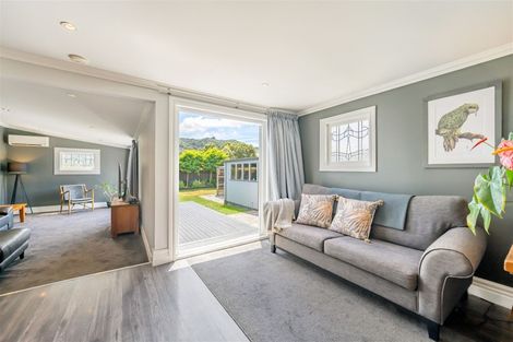 Photo of property in 17 Victoria Street, Ebdentown, Upper Hutt, 5018